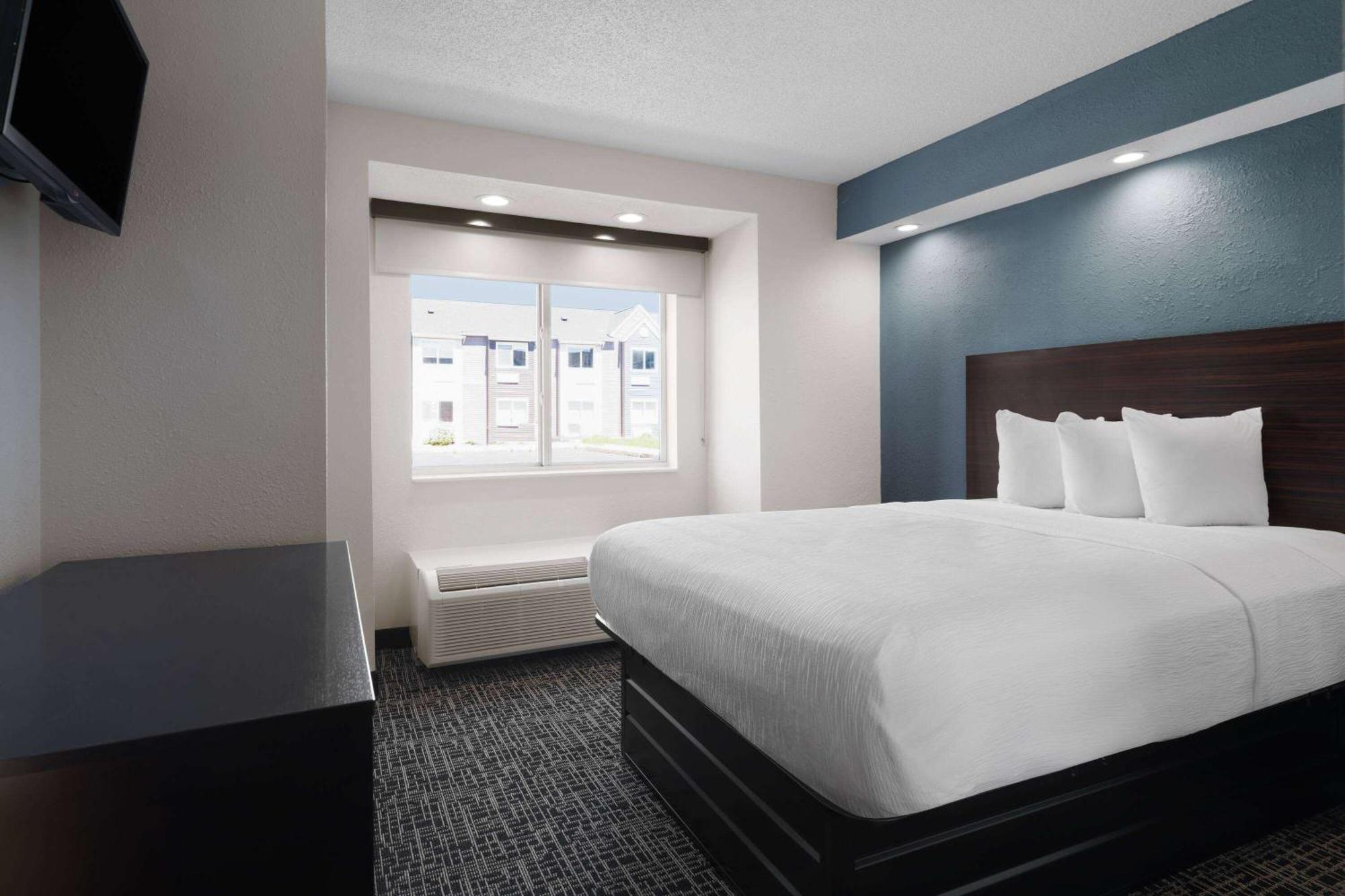 Baymont By Wyndham Boardman Hotel Buitenkant foto