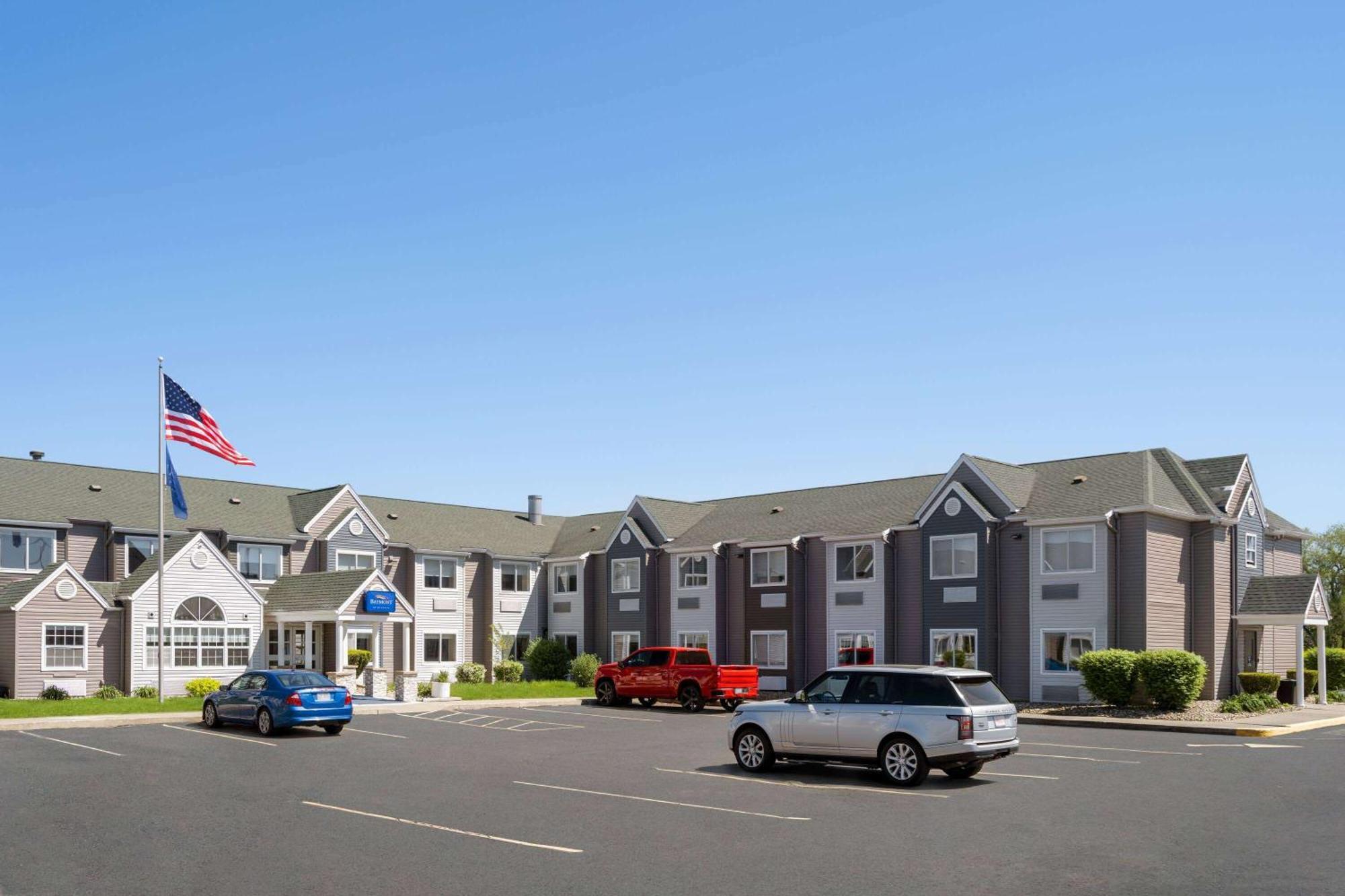 Baymont By Wyndham Boardman Hotel Buitenkant foto